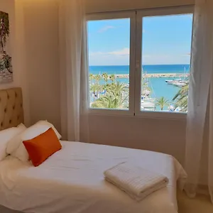 Apartment Fantastic In Front Of The Sea & Marina, Estepona