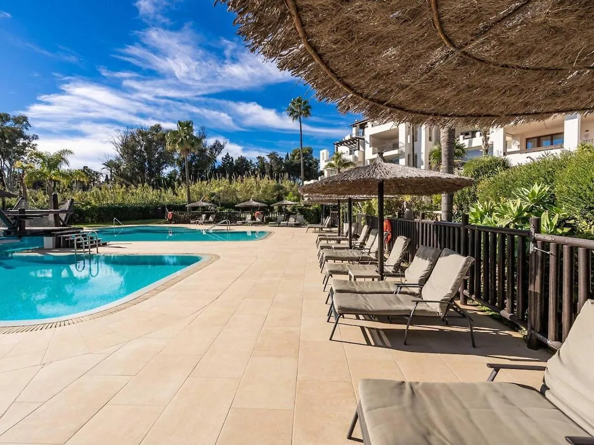 Bahia De Velerin Apartment Estepona 0*,  Spain
